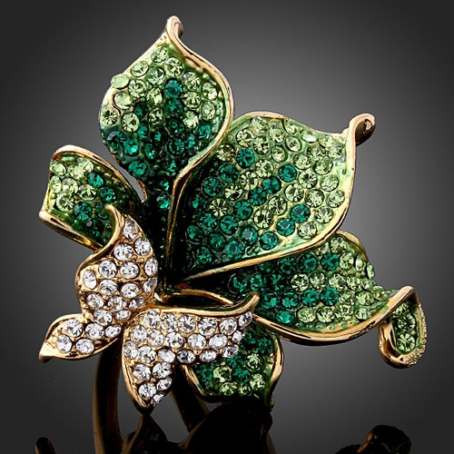 CHRAN-Wholesale-Gold-Color-Party-Jewelry-Rings-Elegant-Fashion-Crystal-Butterfly-Shape-Wedding-Rings-For-Women-1.jpg