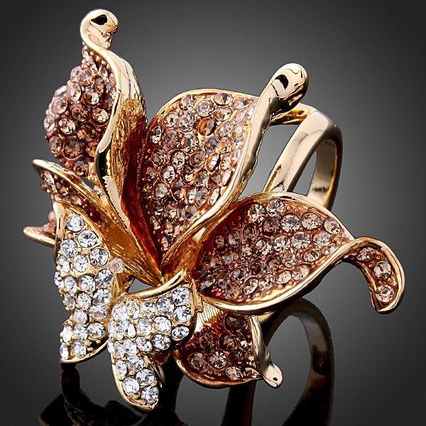 CHRAN-Wholesale-Gold-Color-Party-Jewelry-Rings-Elegant-Fashion-Crystal-Butterfly-Shape-Wedding-Rings-For-Women-5.jpg