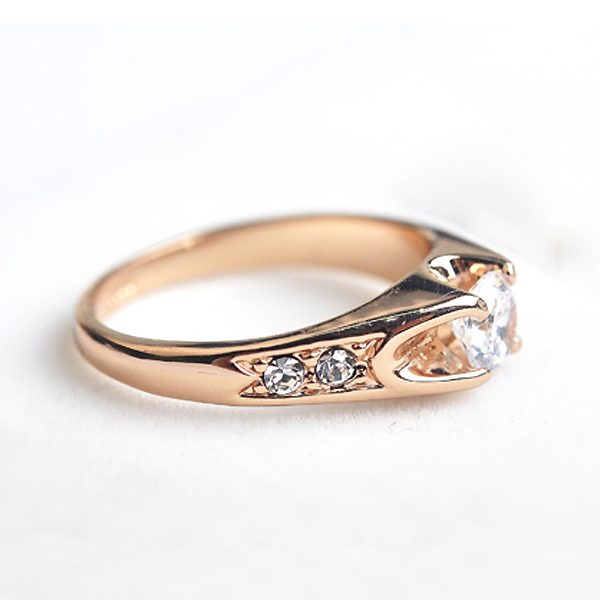 USTAR-Top-quality-Austria-Crystals-wedding-Rings-for-women-Rose-Gold-color-Engagement-Rings-Female-Anel-3.jpg